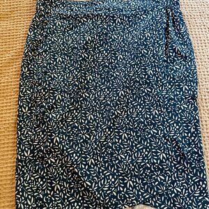 Rip Skirt Hawaii wrap skirt -- length 3 -- navy, size large -- POCKETS!